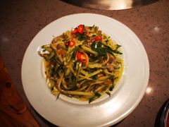 -山河屯铁锅炖(哈西站店)