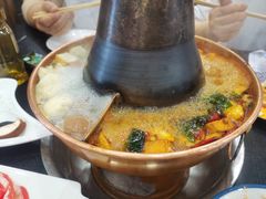 -楼外楼大刀肉传统火锅(西安大路店)