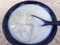 豆浆糯米饭-豆香园(龙翔店)