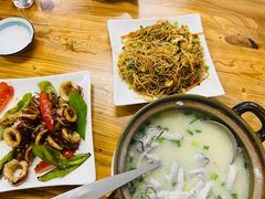 -盛燕泥丁粥