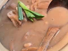 龙骨炖野莲藕-吃饭皇帝大(合生汇店)