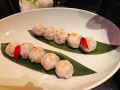 爆浆手打鲜虾丸-大隐·成都火锅Bistro(合生麒麟新天地店)