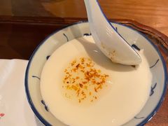 -RUXU入续糖水铺与包(卓悦中心店)