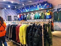 -五环Outlets(高新工厂店)