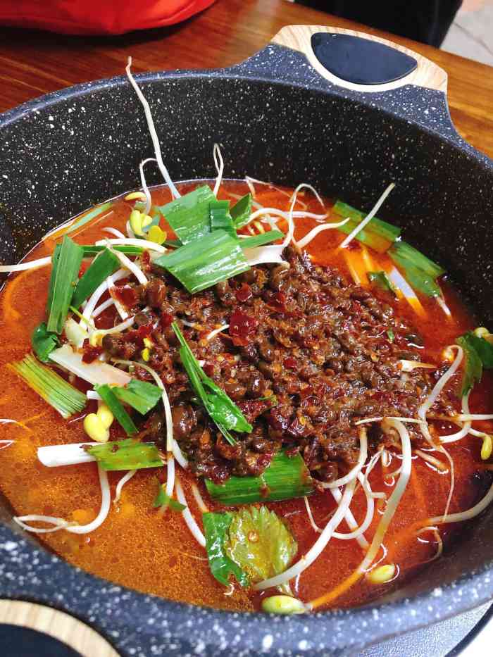 清镇豆豉火锅-"某平台抢购去的,去的时候店家可能认为是免.