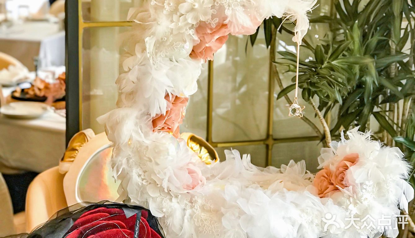 中央大街这家敲适合约会专研牛排🥩的餐厅真的绝