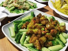 特色沙拉骨-摩登有记·新派泰国菜(银钻广场店)