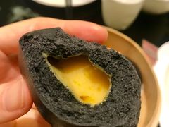 黑金流沙包-狮王府淮扬菜(新街口友谊店)