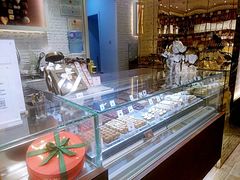 -VENCHI 闻绮(北京国贸商城店)