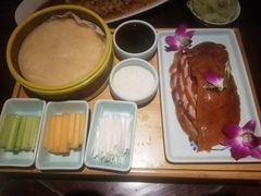 -韵秋荷(宝山龙湖天街店)