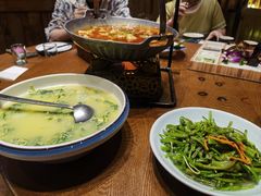 -老滇山寨•云南特色菜•地方菜•民族风情歌舞表演(金碧店)