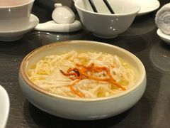 上汤金针菇-领事馆19号中餐厅(厦门海景洲际酒店)