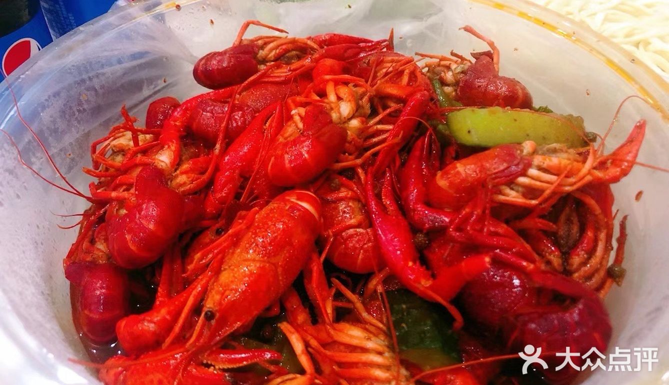 一锅自制鸡汤 （矿泉水）