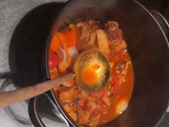 红酒牛尾-野蔓果·山野菜(西湖景区·龙井茶田店)