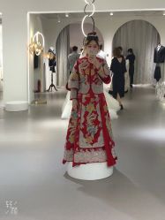 点击看大图 -艾米丽婚纱礼服