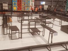 -极限PLAY运动娱乐新世界·团建派对表演休闲馆·室内高空游乐园