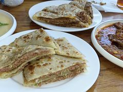 -溢心园香河肉饼总店