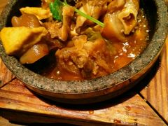 -云海肴·汽锅鸡·云南菜(天山百盛优客店)