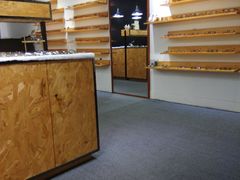 -罗伯特眼镜·蔡司官方授权(罗湖国贸店)