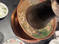 -北京老门框爆肚四季涮肉(淮海东路外滩店)