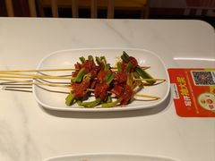 -何师傅美蛙鱼头(汉街店)