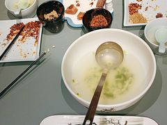 -乔家小院•非遗驴肉•本地小海鲜(滨河路店)