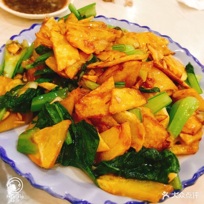 团结路酱菜馆油菜土豆片图片