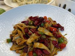 -品海楼·大连海胆锅贴馆(东港店)