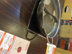 呷哺呷哺(月星环球港店)-呷哺呷哺(普陀乐购真北店)