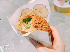 -西树泡芙(湖滨银泰in77B区店)