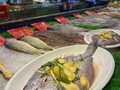 -骏莱海鲜鱼港(五角场店)