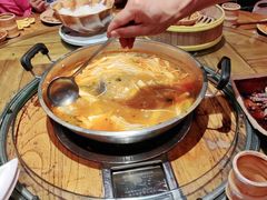 -亮欢寨酸汤鱼(沙冲路店)