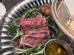 -LESCEDARS Brasserie Bistro香柏树