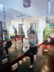 -Yvon yoga 瑜伽·精准体态管理中心