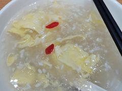 -三好食堂(煎饺·馄饨·肉饼米线·盛世广场店)