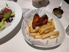 鸡翅拼薯条-Steaking·食间牛排(和平店)