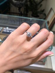 -LightOnly·培育钻石婚戒定制(天坛店)