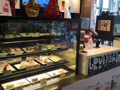 面包甜点陈列柜-麦当劳(东苑丽宝商业广场店)