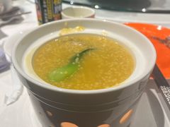 -渝信川菜 · 川味家常菜(财富购物中心店)