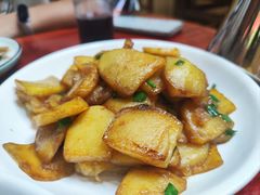 -芦茨金富饭庄·25年老字号·专做稻草鸡