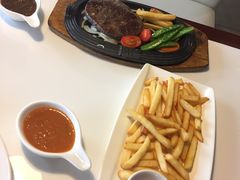 -爱丽丝牛排西餐厅(光谷步行街店)