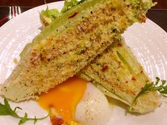 -恰餐厅及酒吧 CHAR Bar & Grill (北京丽都皇冠假日店)