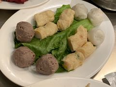 -胡须佬鸡煲四季火锅店(石厦西村直营店)