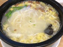 -花馬肆.云南过桥米线(汉神购物广场现场熬汤店)