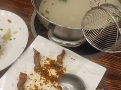 -正能量脆肉鲩火锅