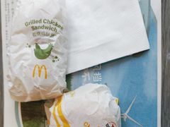 -麦当劳(金山红星美凯龙DT店)