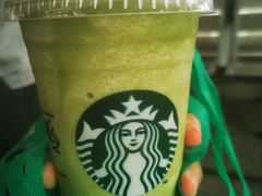 -星巴克(广州南站A18检票口楼上)