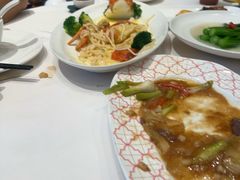 -千灯盛汇·头牌粤菜(致越优城店)