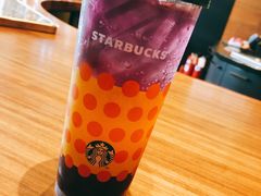石榴仲夏梦-星巴克臻选(北京太阳宫凯德店)