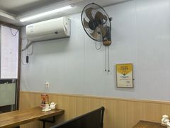 -鸭小妹鸭血粉丝(老门东店)
